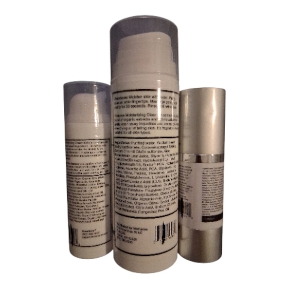 Vibriance Bundle Skincare Set | Super C Serum, Moisturizing Cleanser, Face Cream - Picture 4 of 7